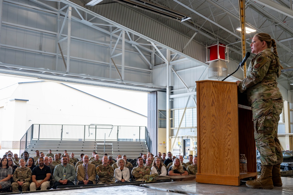 5th Maintenance Group Change of Command