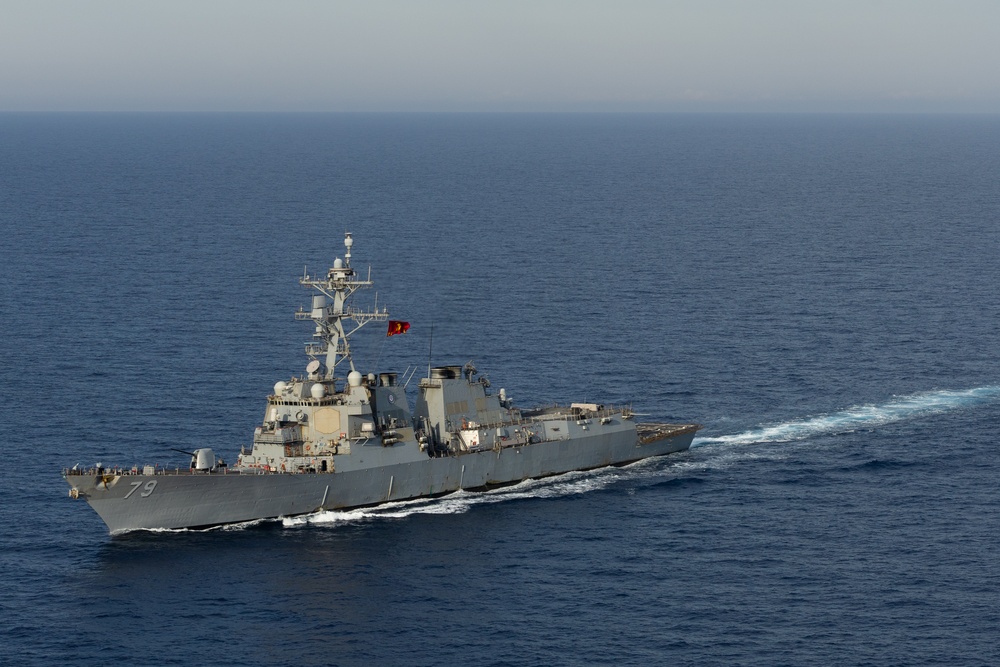 USS Oscar Austin (DDG 79) Sails in the Eastern Mediterranean Sea