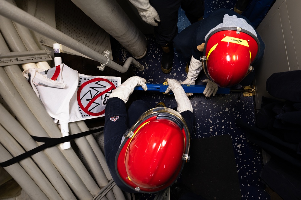 Destroyer Squadron (DESRON) 60 Conducts Mobility Damage Control Warfare (MOB-D) Certification Aboard USS Oscar Austin (DDG 79)