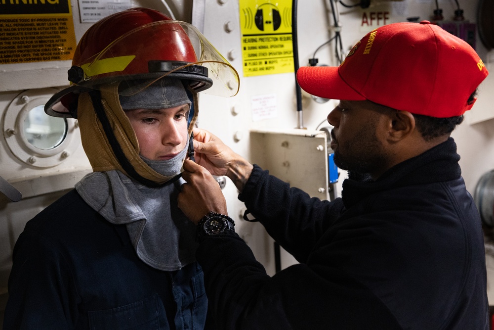 Destroyer Squadron (DESRON) 60 Conducts Mobility Damage Control Warfare (MOB-D) Certification Aboard USS Oscar Austin (DDG 79)