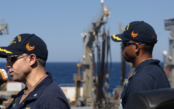 USS Oscar Austin (DDG 79) Conducts a Replenishment-At-Sea (RAS) and Vertical Replenishment with USNS Laramie (T-AO 203)