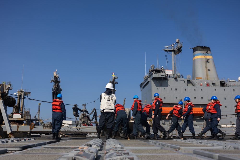 USS Oscar Austin (DDG 79) Conducts a Replenishment-At-Sea (RAS) and Vertical Replenishment with USNS Laramie (T-AO 203)