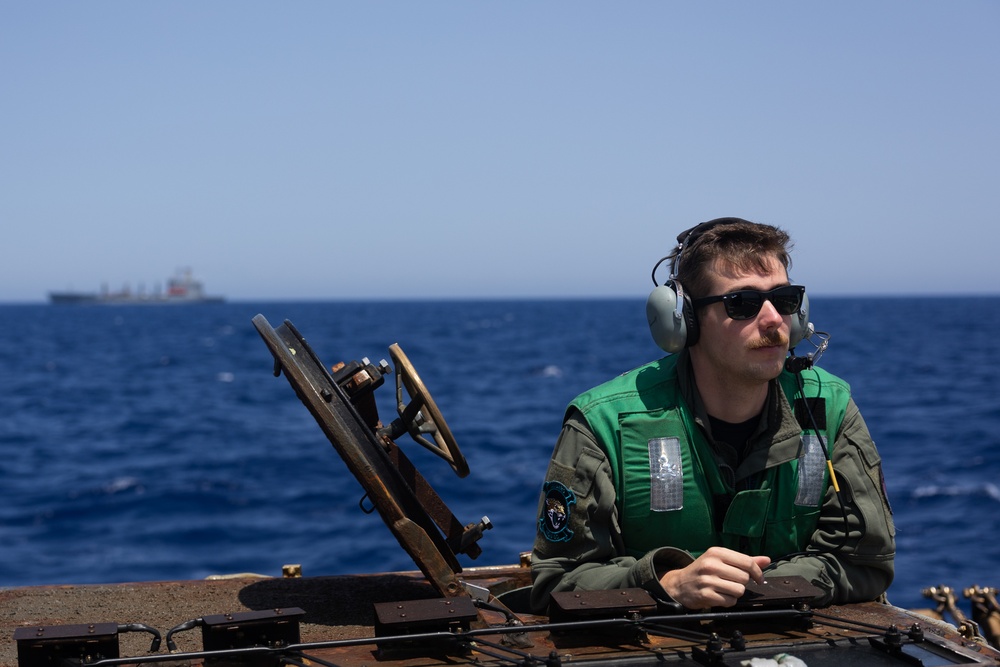 USS Oscar Austin (DDG 79) Conducts a Replenishment-At-Sea (RAS) and Vertical Replenishment with USNS Laramie (T-AO 203)