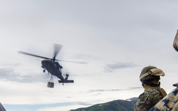 Marines with CLB-23 Conduct a Class on Black Hawk Procedures and Perform Helicopter Support Team Operations with the U.S. National Guard