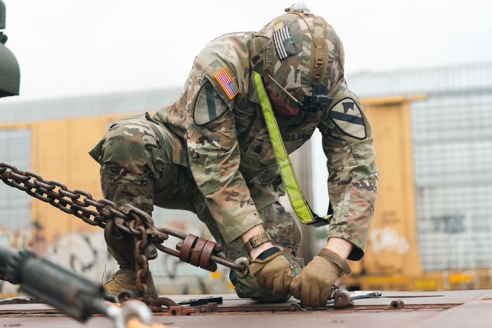 U.S. Army tracked vehicles arrive in Washington D.C. for 250th Birthday