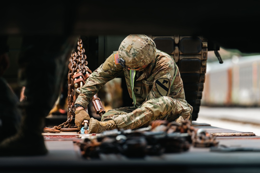 U.S. Army tracked vehicles arrive in Washington D.C. for 250th Birthday