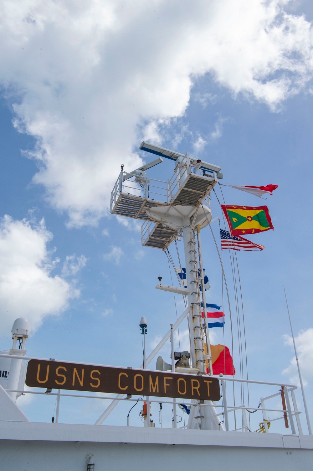 USNS Comfort Arrives in Grenada