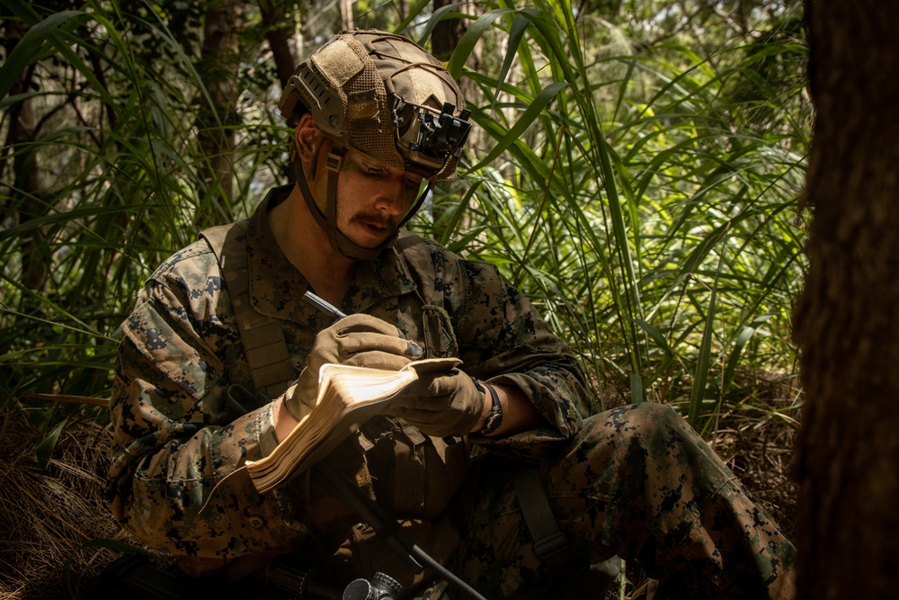 On the Offensive: SOI-W Detachment Hawaii AIMC class 3-25 conducts offensive maneuvers at KTA