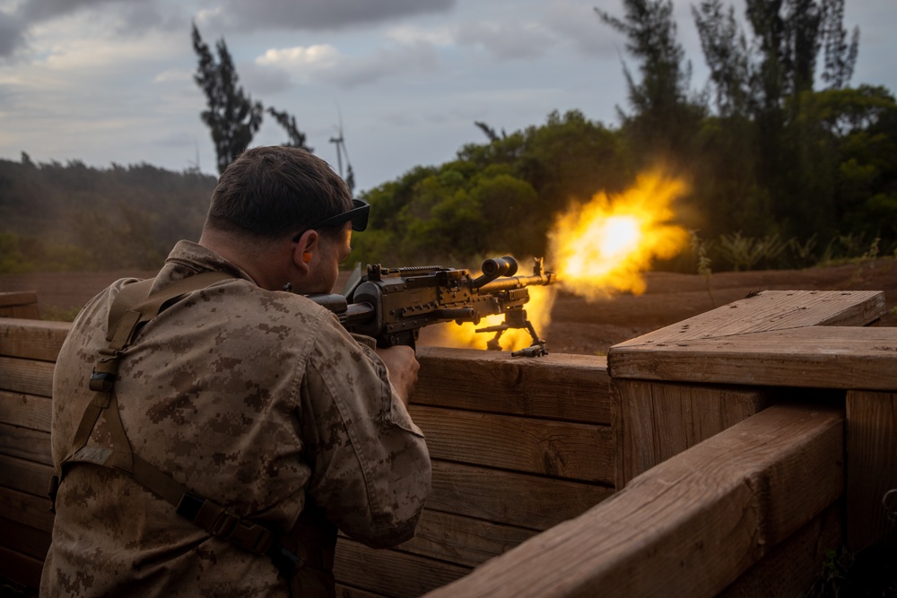 In the Trenches: SOI-W Detachment Hawaii AIMC class 3-25 attacks an objective at KTA
