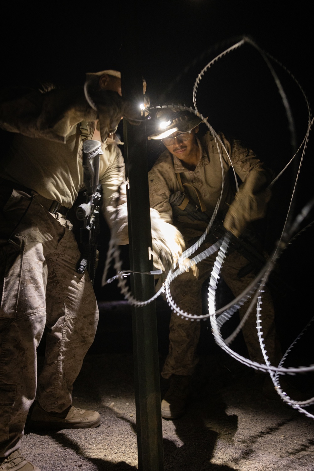 ITX 3-25: Combat Engineers and AAV Crewmembers Employ Explosives on Range 114