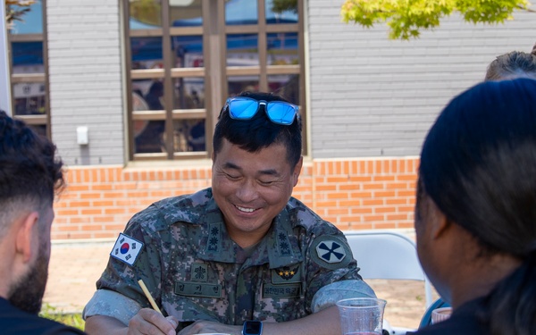 US-Soldier-KATUSA Friendship Week - K-Culture Festival