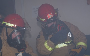 Blue Ridge Sailors Participate in Damage Control Drill