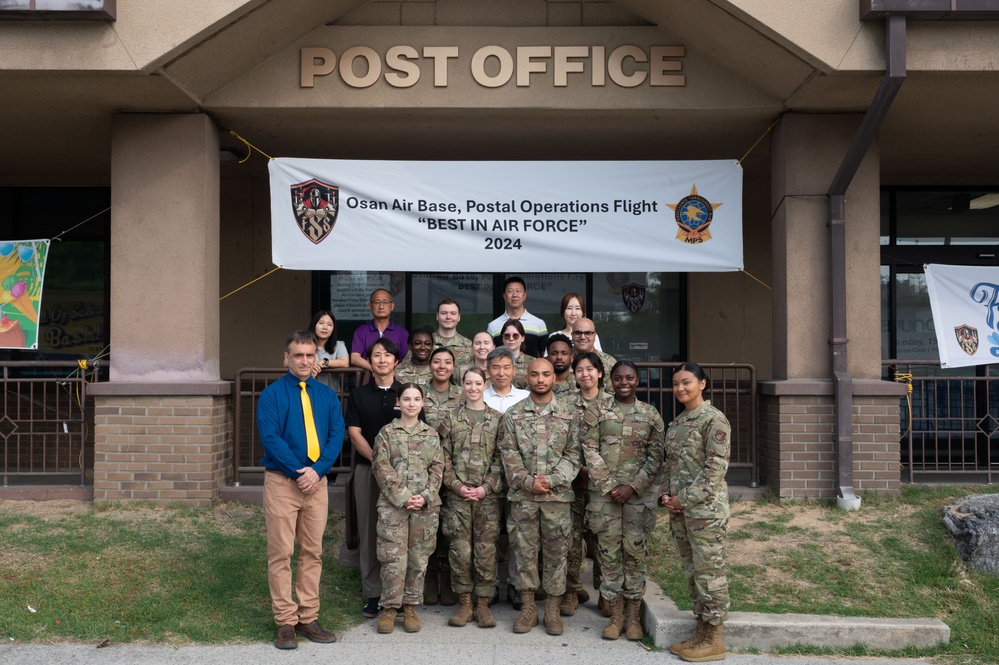 51st FSS Post Office recieves Air Force level award for excellence