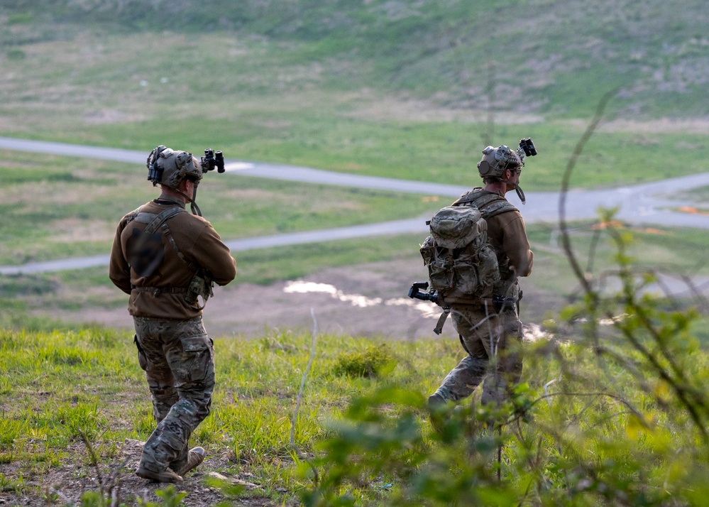 U.S, South Korean Special Forces operators conduct combined training