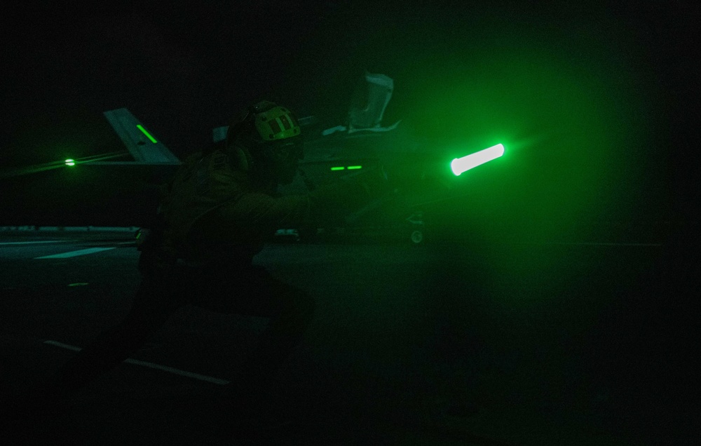 USS America (LHA 6) Conducts Flight Operations