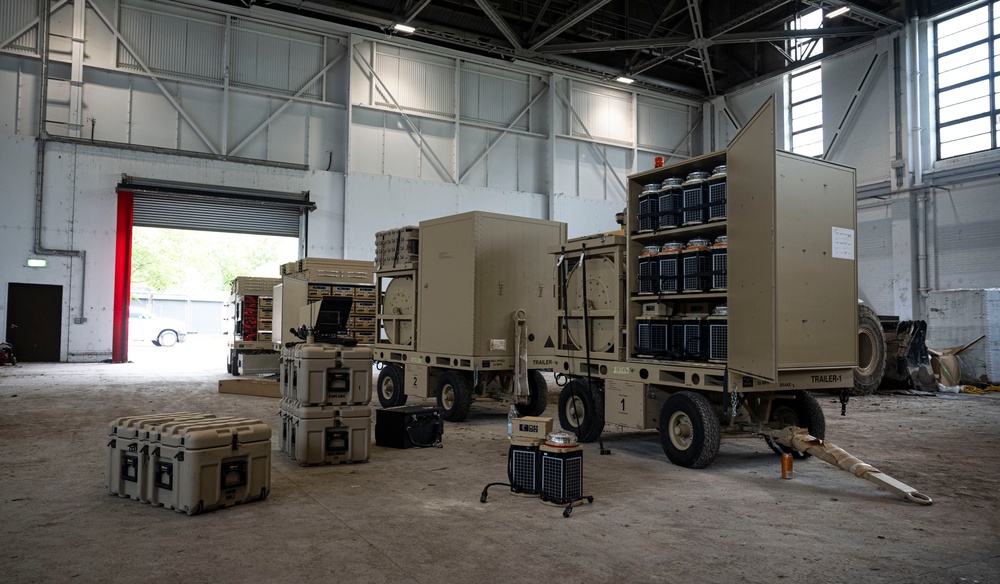 100th Civil Engineering Squadron: Expeditionary Airfield Lighting System