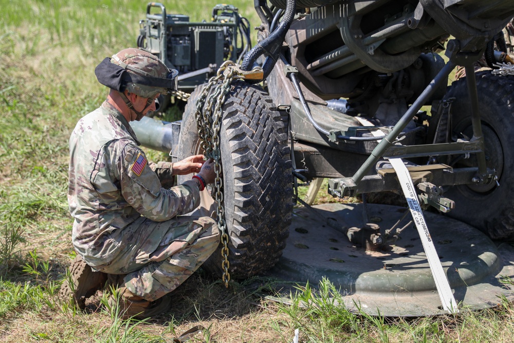 Ground and Air Teams Train Together