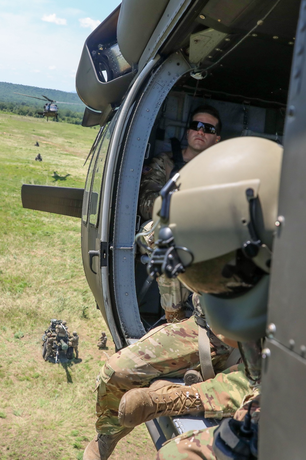 Ground and Air Teams Train Together