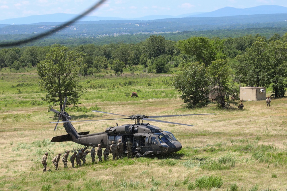 Ground and Air Teams Train Together