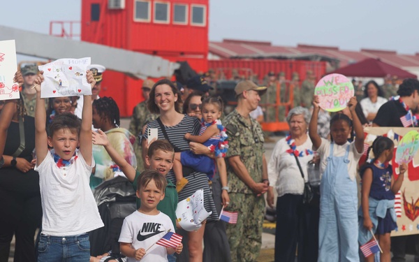 Oscar Austin Return to port
