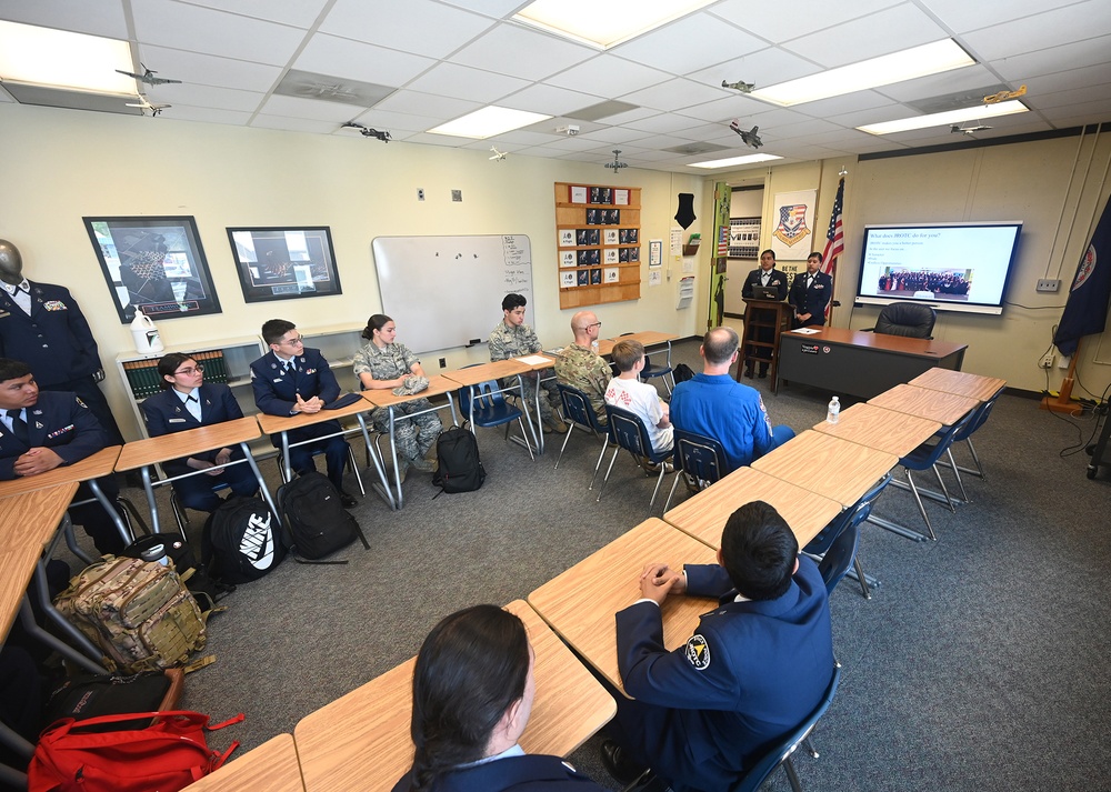 CMSSF Talks with Cadets