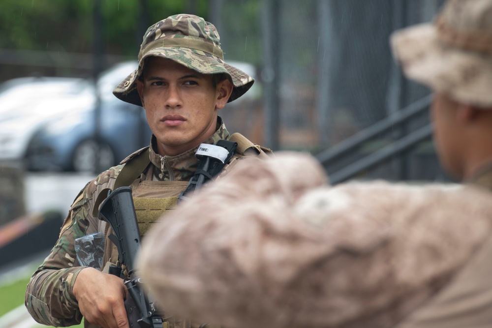 2d Marine Regiment Marines train with Panamá’s Servicio Nacional Aeronaval