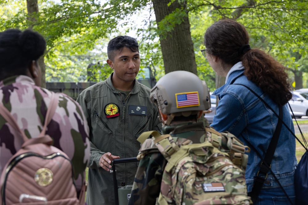 FWNY 2025: Eisenhower Park Aviation Static Display Event