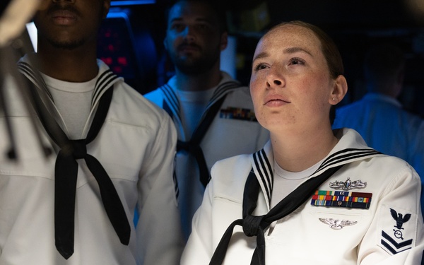 USS Oscar Austin (DDG 79) Returns to Homeport