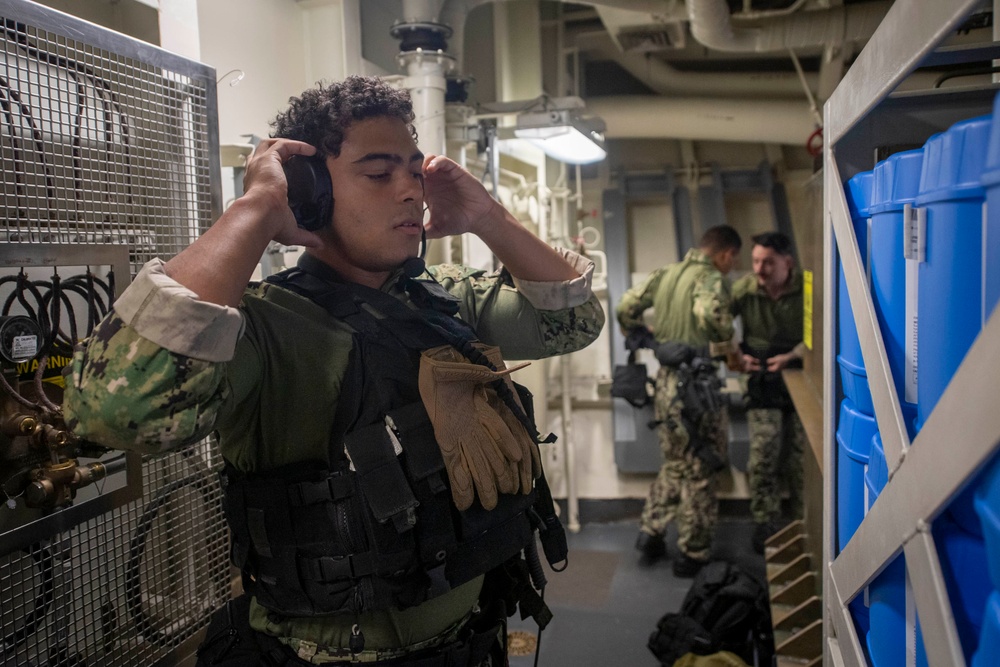 USS Sterett conducts operations in the U.S. Central Command area of responsibility as part of the Carl Vinson Carrier Strike Group