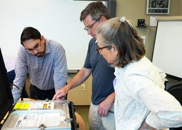 NAMRU San Antonio Researchers continue Studies on a Portable Ozone Sterilizer