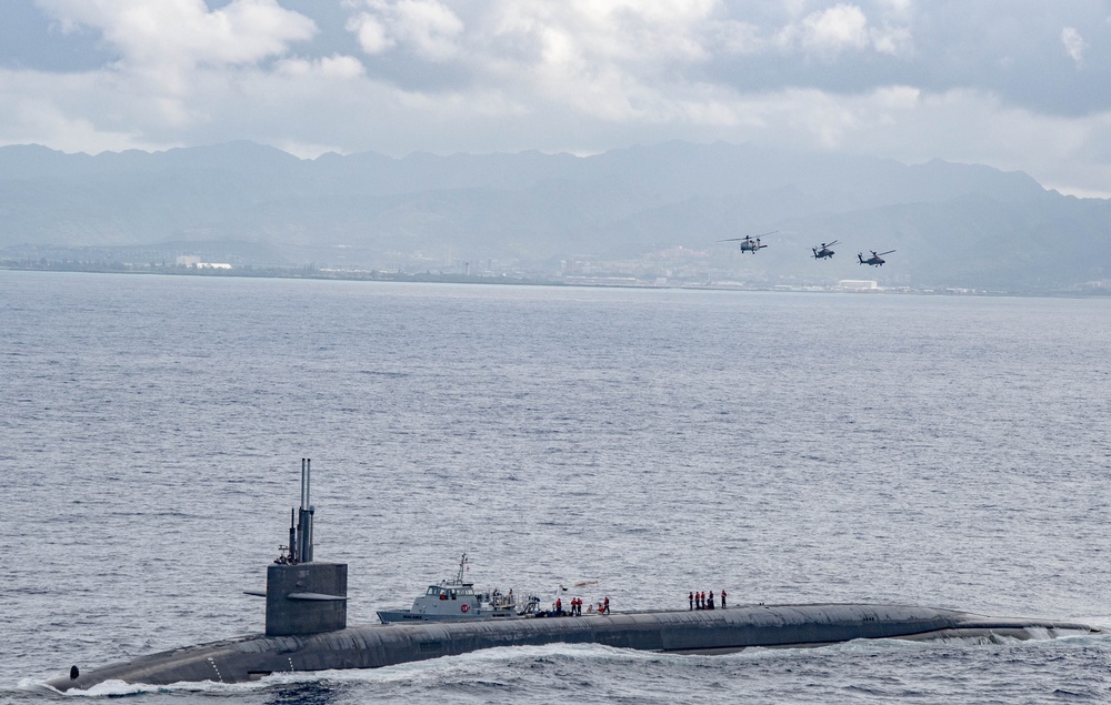 USS Kentucky Operates with Surface and Aerial Assets