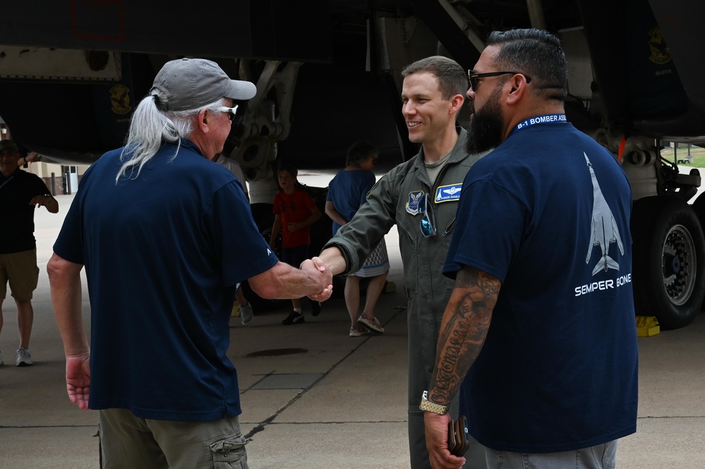 B-1 Veterans return to the Home of the BONE