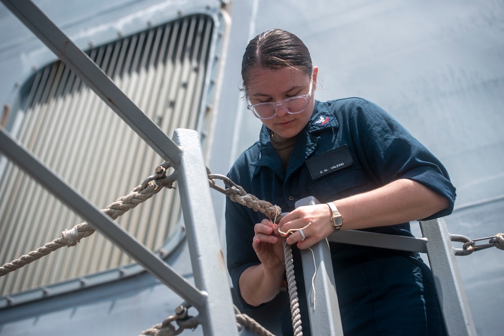 USS Sterett conducts operations in the U.S. Central Command area of responsibility as part of the Carl Vinson Carrier Strike Group