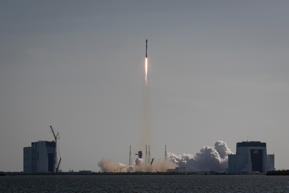 Starlink 12-24 Launches from Cape Canaveral Space Force Station