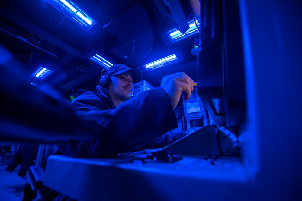 USS Sterett conducts operations in the U.S. Central Command area of responsibility as part of the Carl Vinson Carrier Strike Group