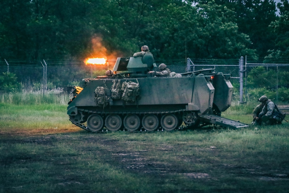 200th Engineer Company Conduct Wet Gap Crossing With 34th CAB