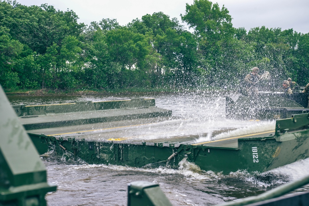 200th Engineer Company Conduct Wet Gap Crossing With 34th CAB