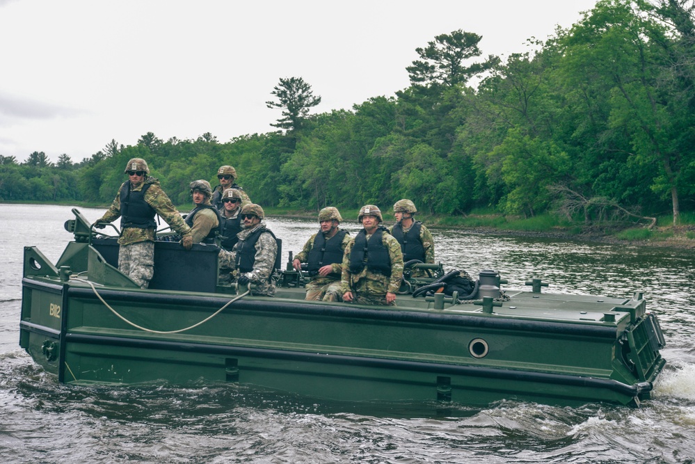 200th Engineer Company Conduct Wet Gap Crossing With 34th CAB