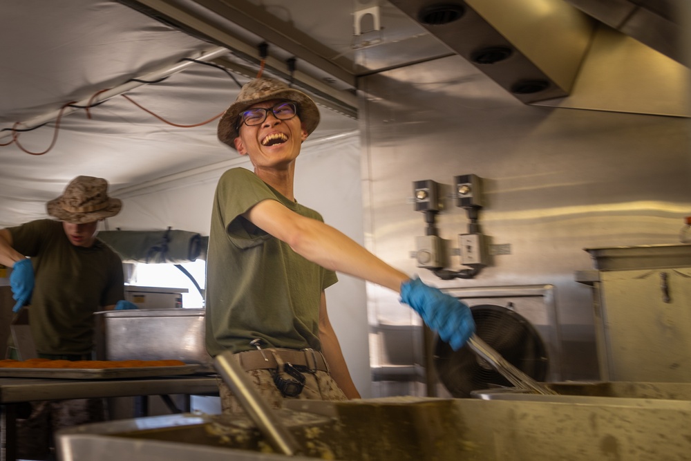 Food Service Specialists Feed Over 4,200 Marines and Sailors