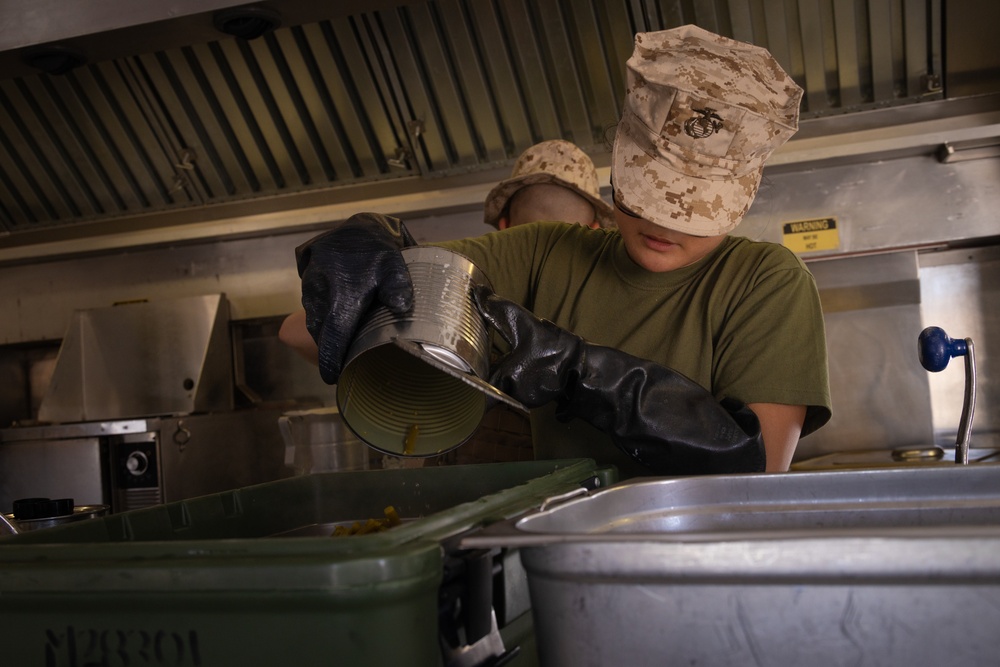 Food Service Specialists Feed Over 4,200 Marines and Sailors