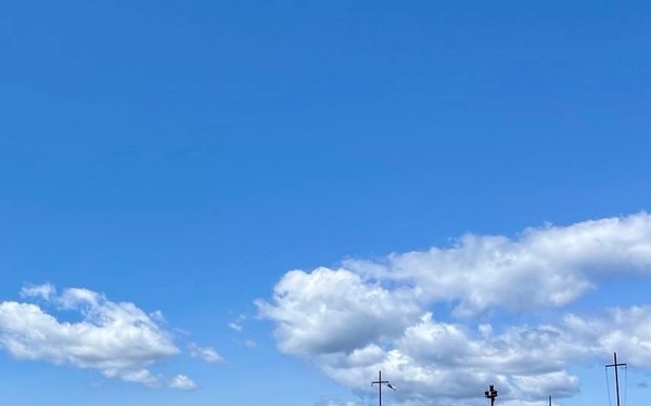 US Navy EOD, Canadian Clearance Divers Operate Together
