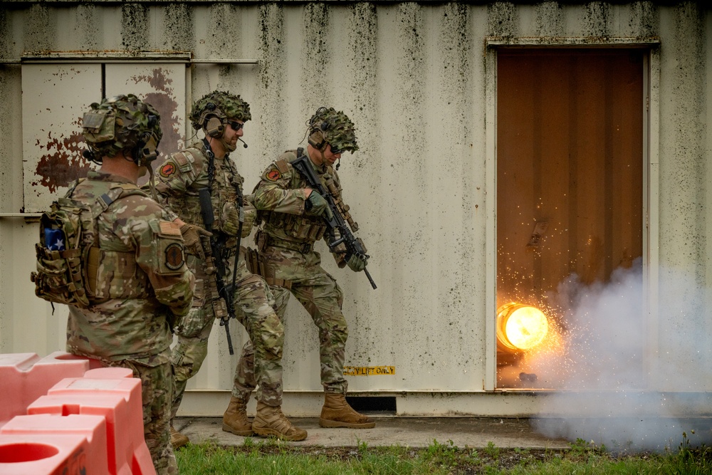 126 Security Forces Squadron Shine Briaght During Flash Bang Training