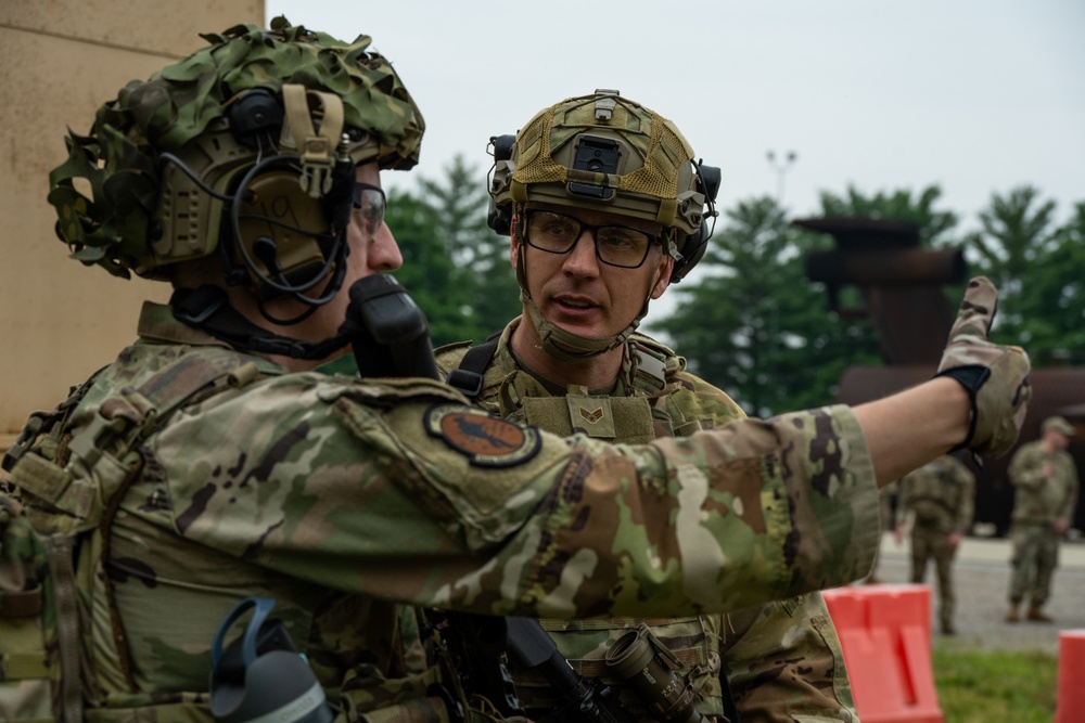 126 Security Forces Squadron Shine Briaght During Flash Bang Training