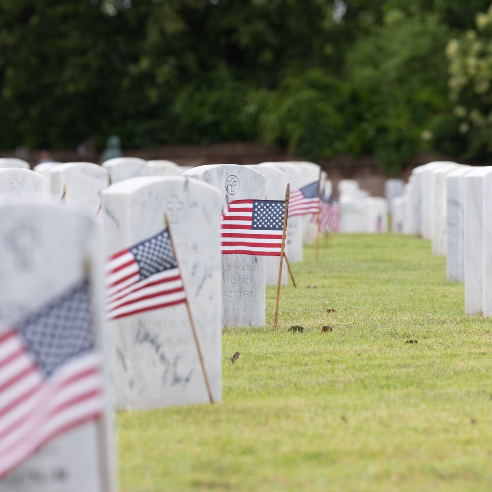 New Bern National Cemetery Memorial Day ceremony