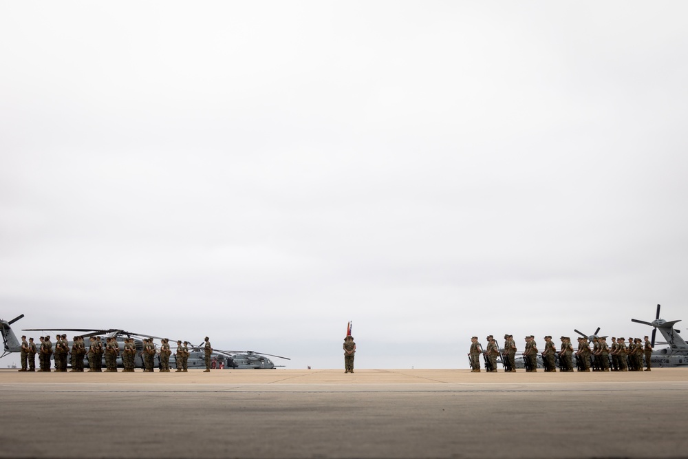 HMH-465 Change of Command