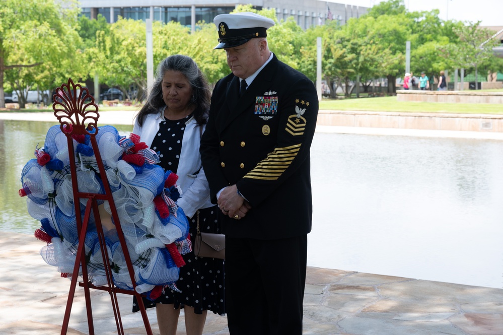 MCPON Honea Conducts Executive Engagement Visit in Oklahoma City