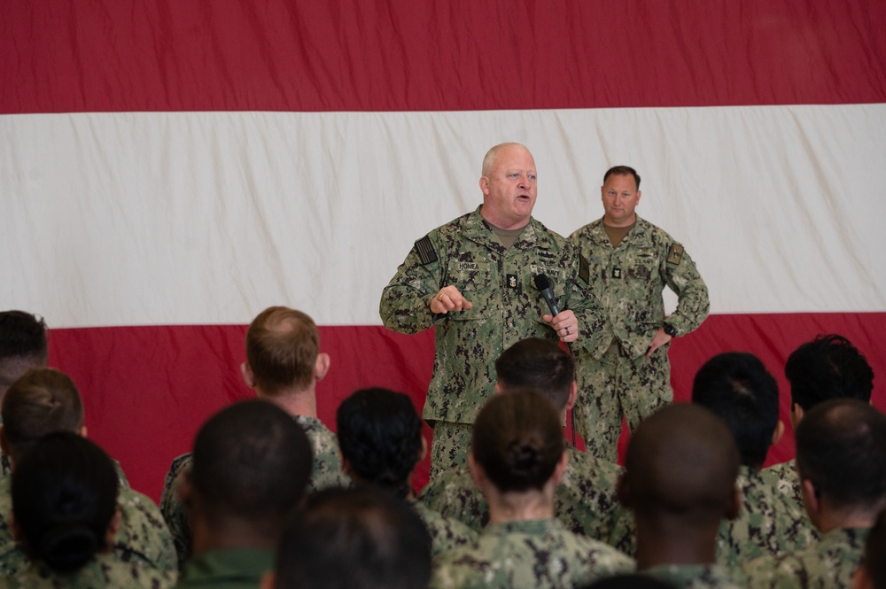 MCPON Honea Conducts Executive Engagement Visit in Oklahoma City