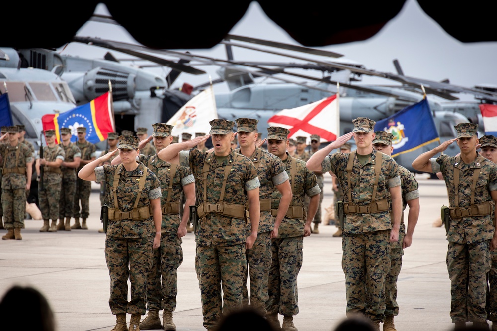 HMH-465 Change of Command