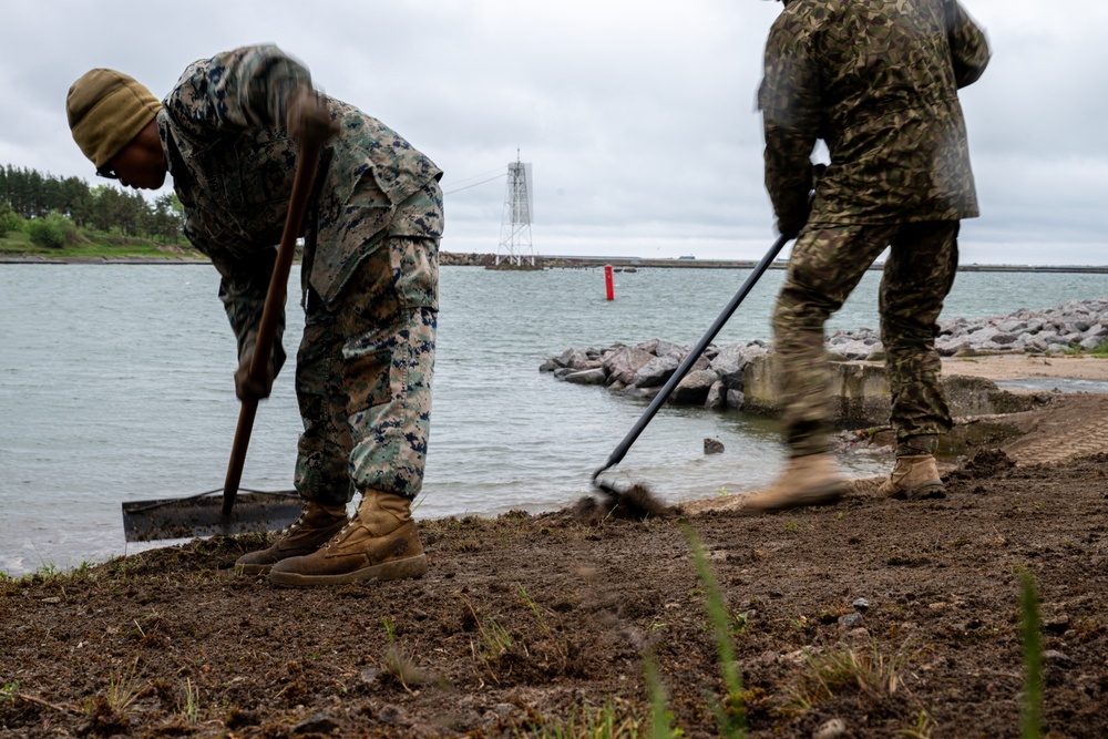 BALTOPS 25 – 8th Engineer Support Battalion Portable Boat Ramp Debris Clearing