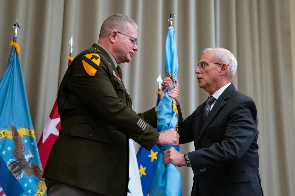 After year of transformation, York relinquishes command of DLA Distribution